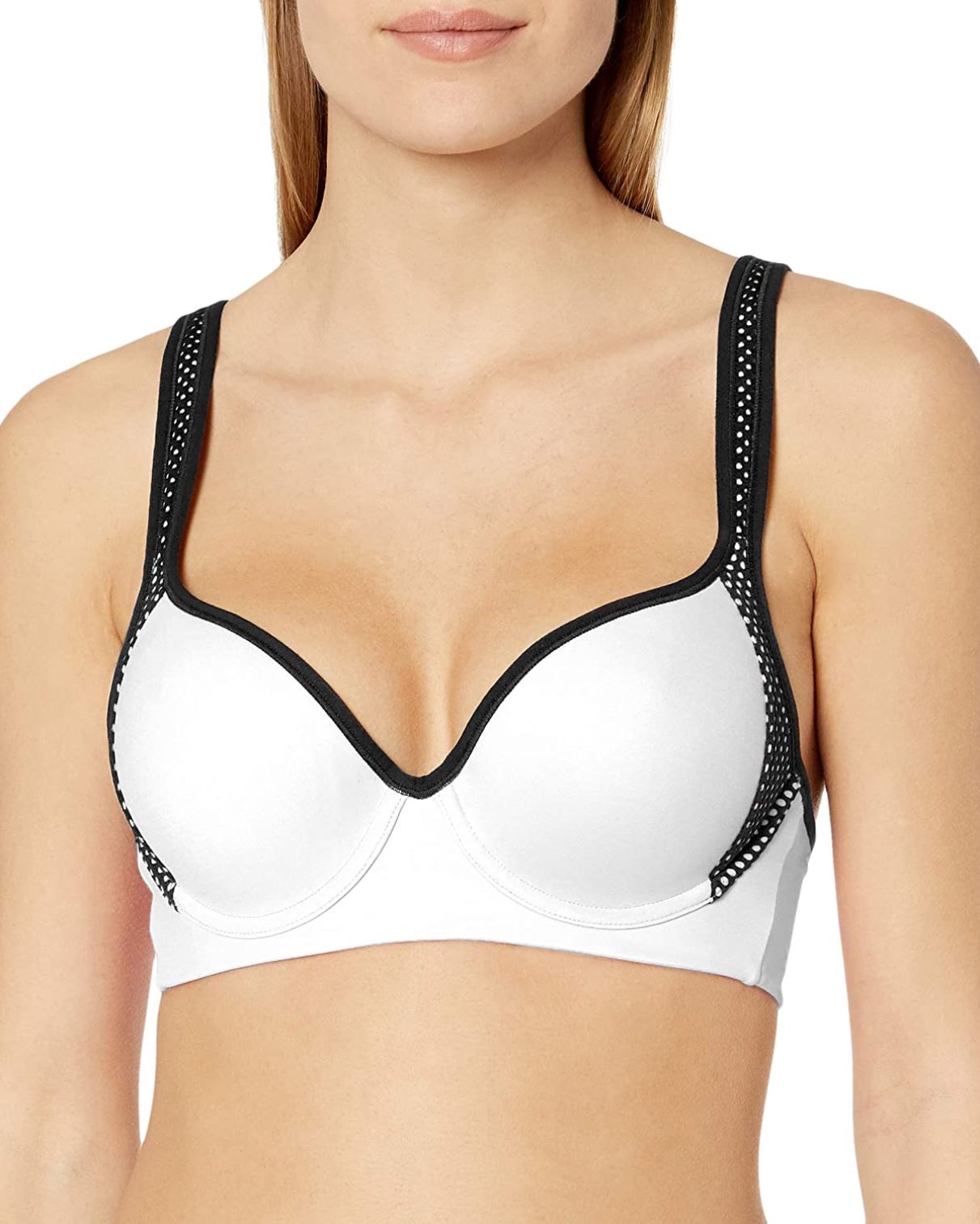 understand and sports bra with concealing